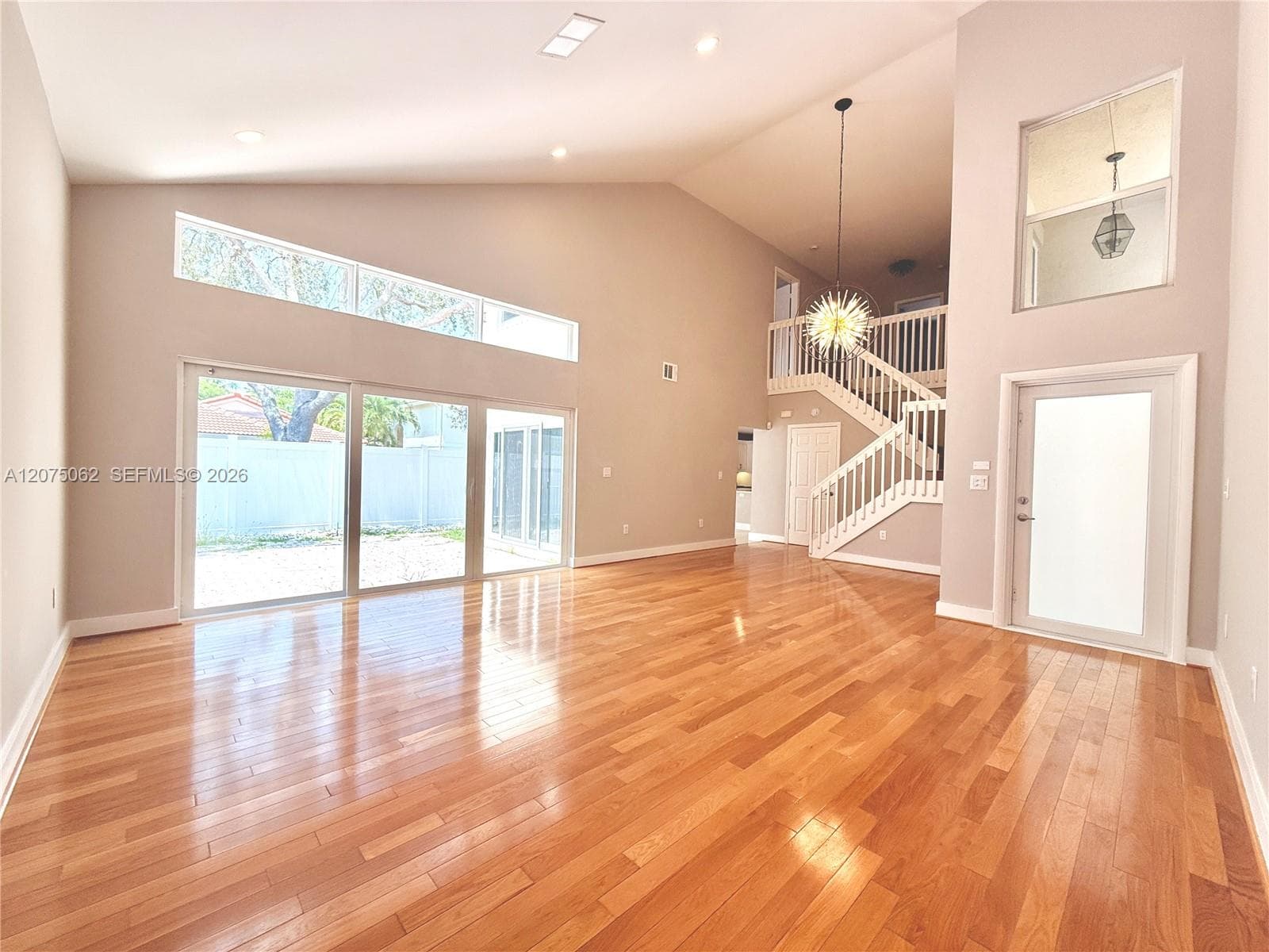 1140 Oysterwood St, Hollywood FL 33019 photo 3