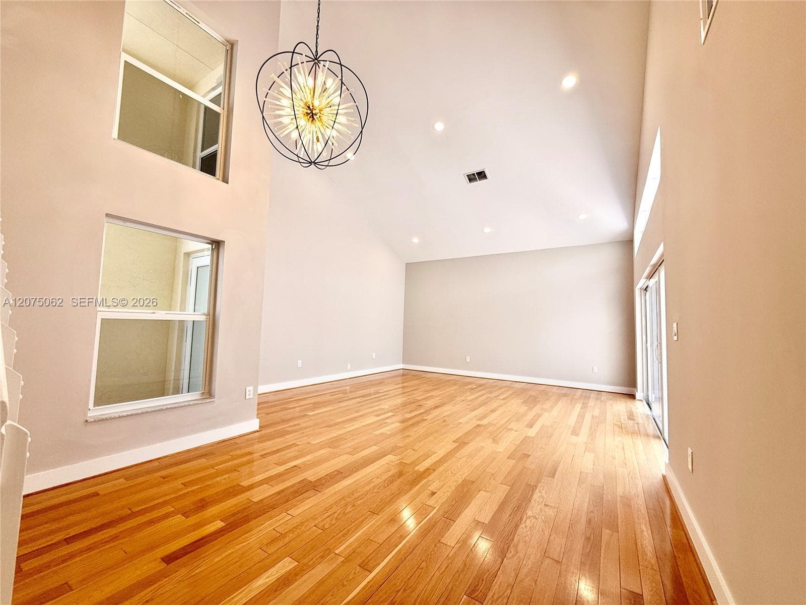 1140 Oysterwood St, Hollywood FL 33019 photo 5