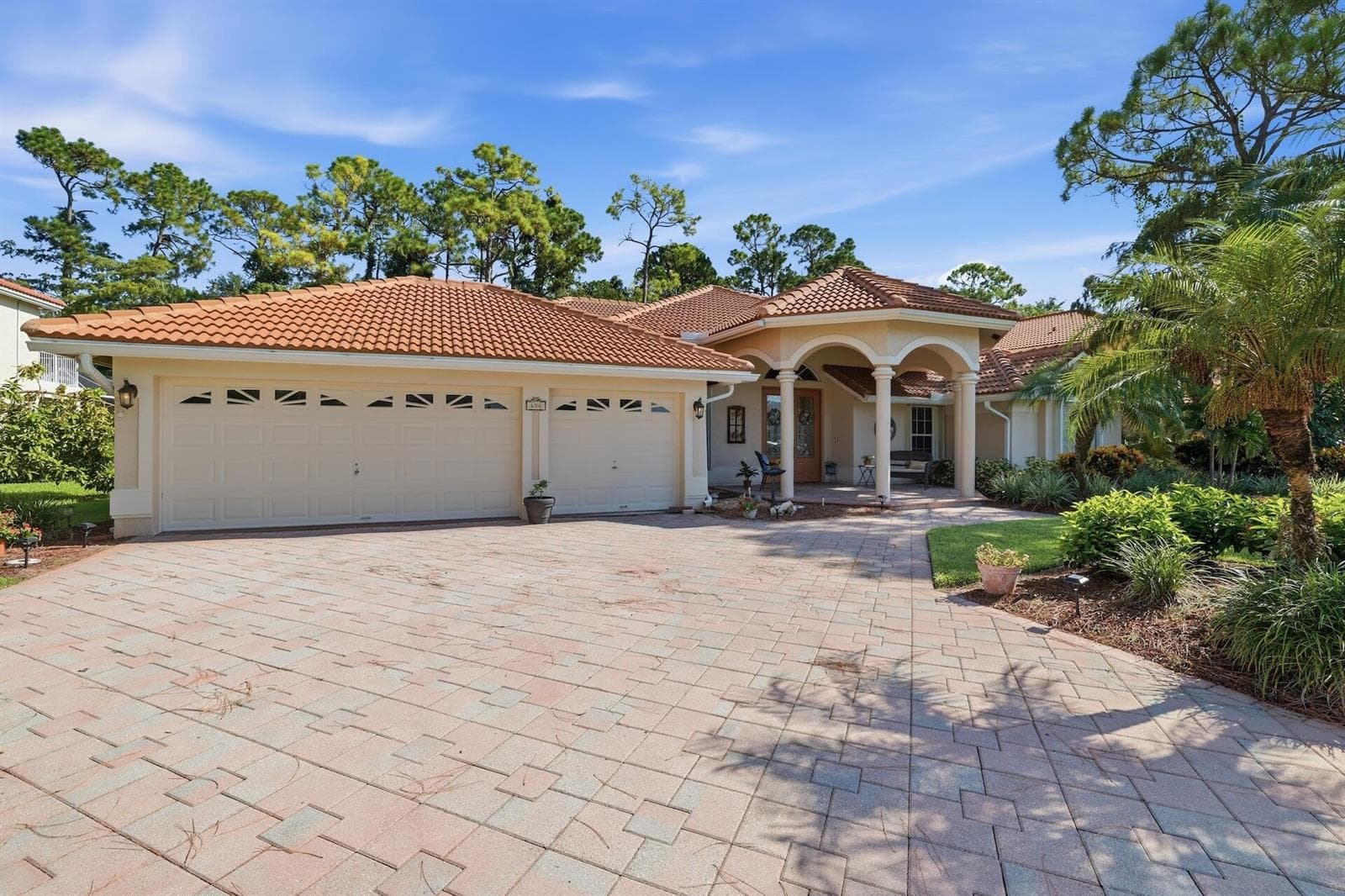 606 CYPRESS GREEN Circle, Wellington FL 33414 photo 2