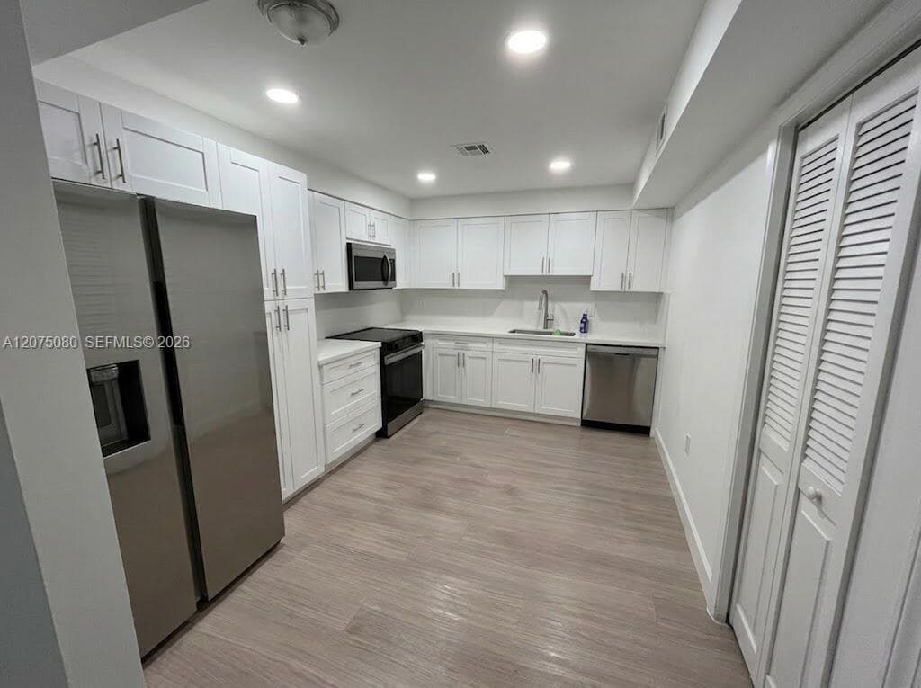 16500 Golf Club Rd # 104, Weston FL 33326 photo 2