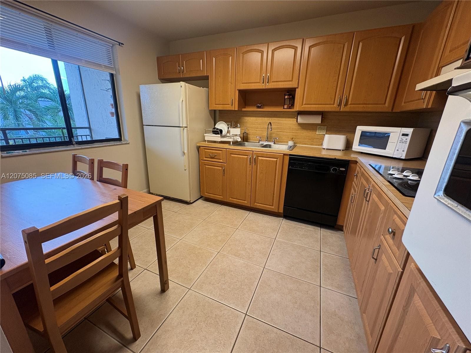 16471 Blatt Blvd # 203, Weston FL 33326 photo 5