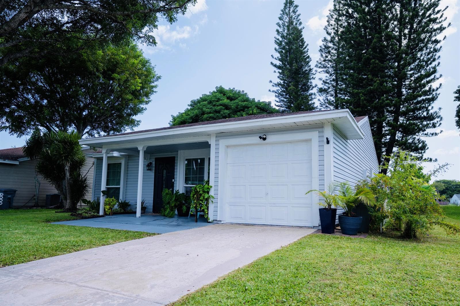 9060 CHRYSANTHEMUM Drive, Boynton Beach FL 33472 photo 3