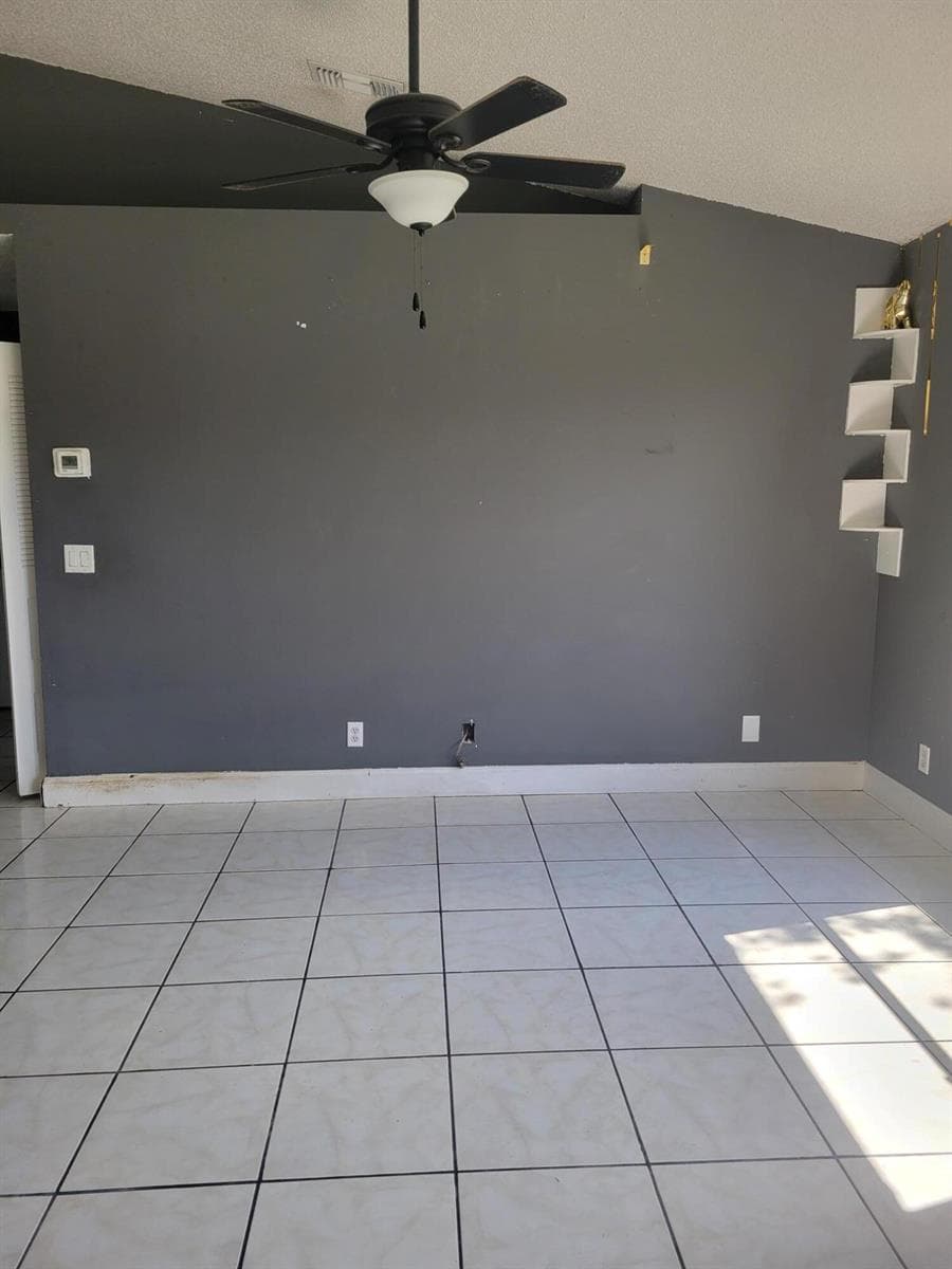 2837 STONEWAY Lane # D, Fort Pierce FL 34982 photo 5