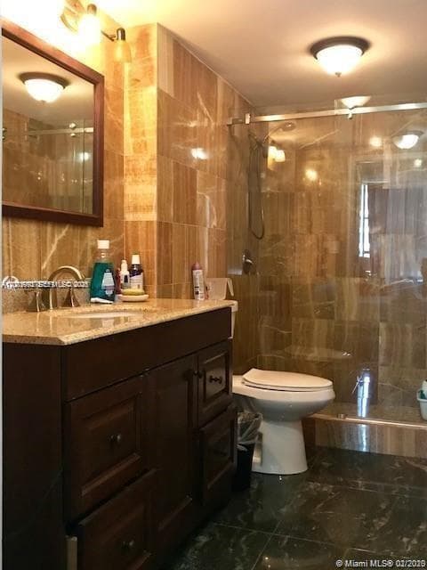 600 S Three Islands Blvd # 1018, Hallandale Beach FL 33009 photo 3