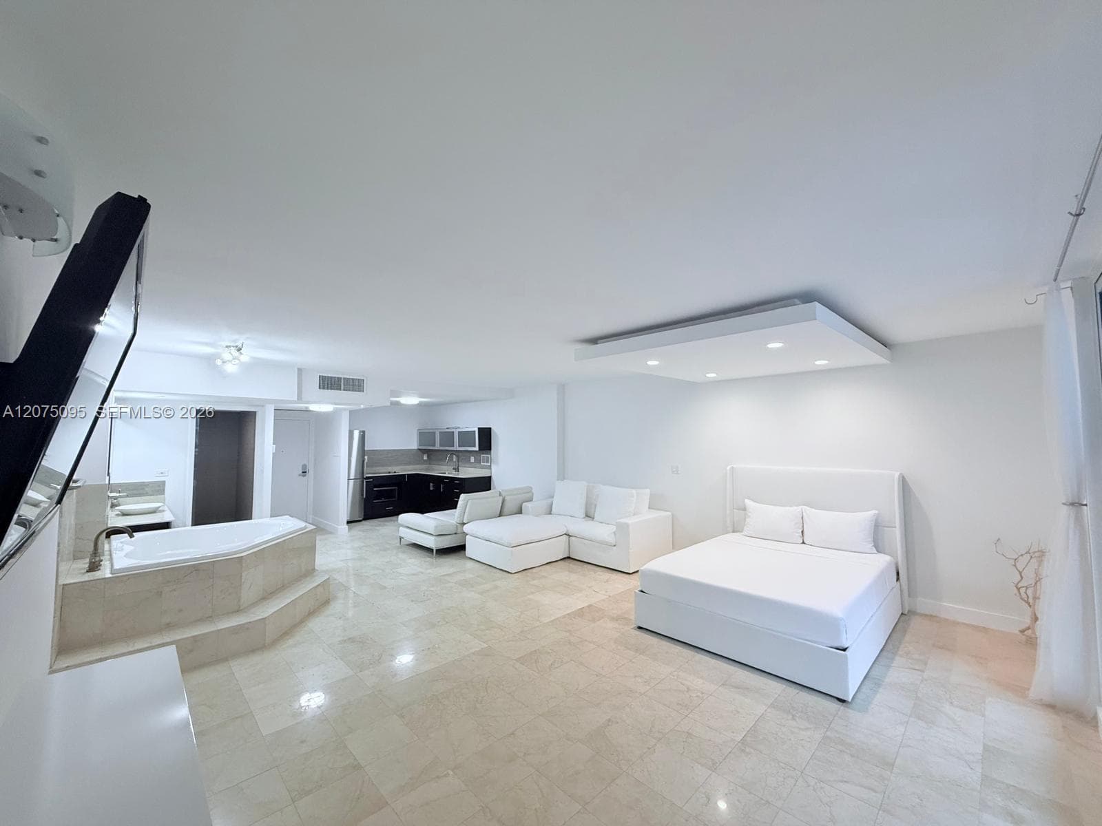2301 Collins Ave # 621, Miami Beach FL 33139 photo 2