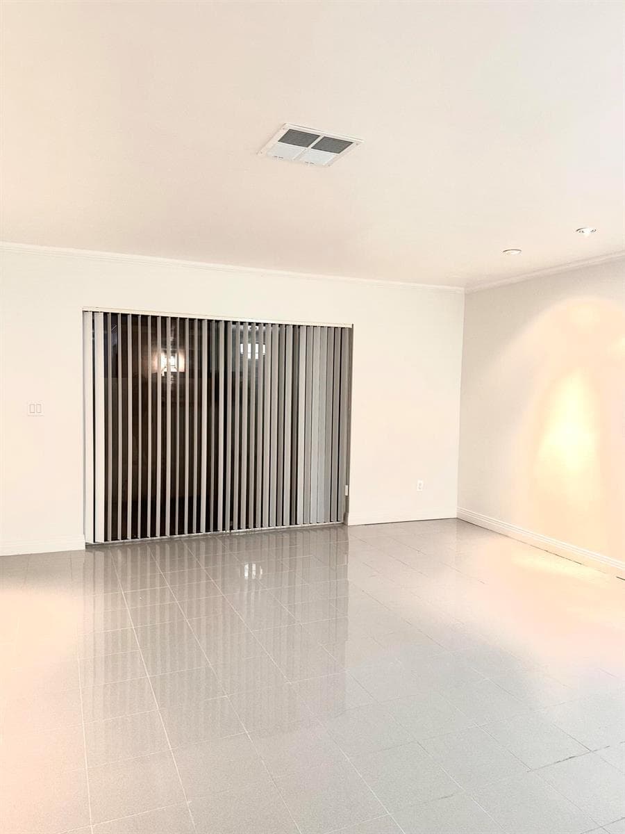 11605 NW 11TH Street, Pembroke Pines FL 33026