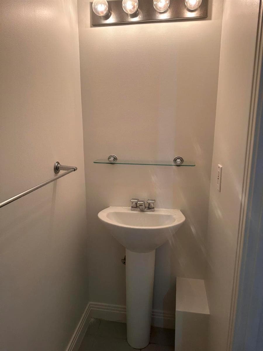 11605 NW 11TH Street, Pembroke Pines FL 33026 photo 4
