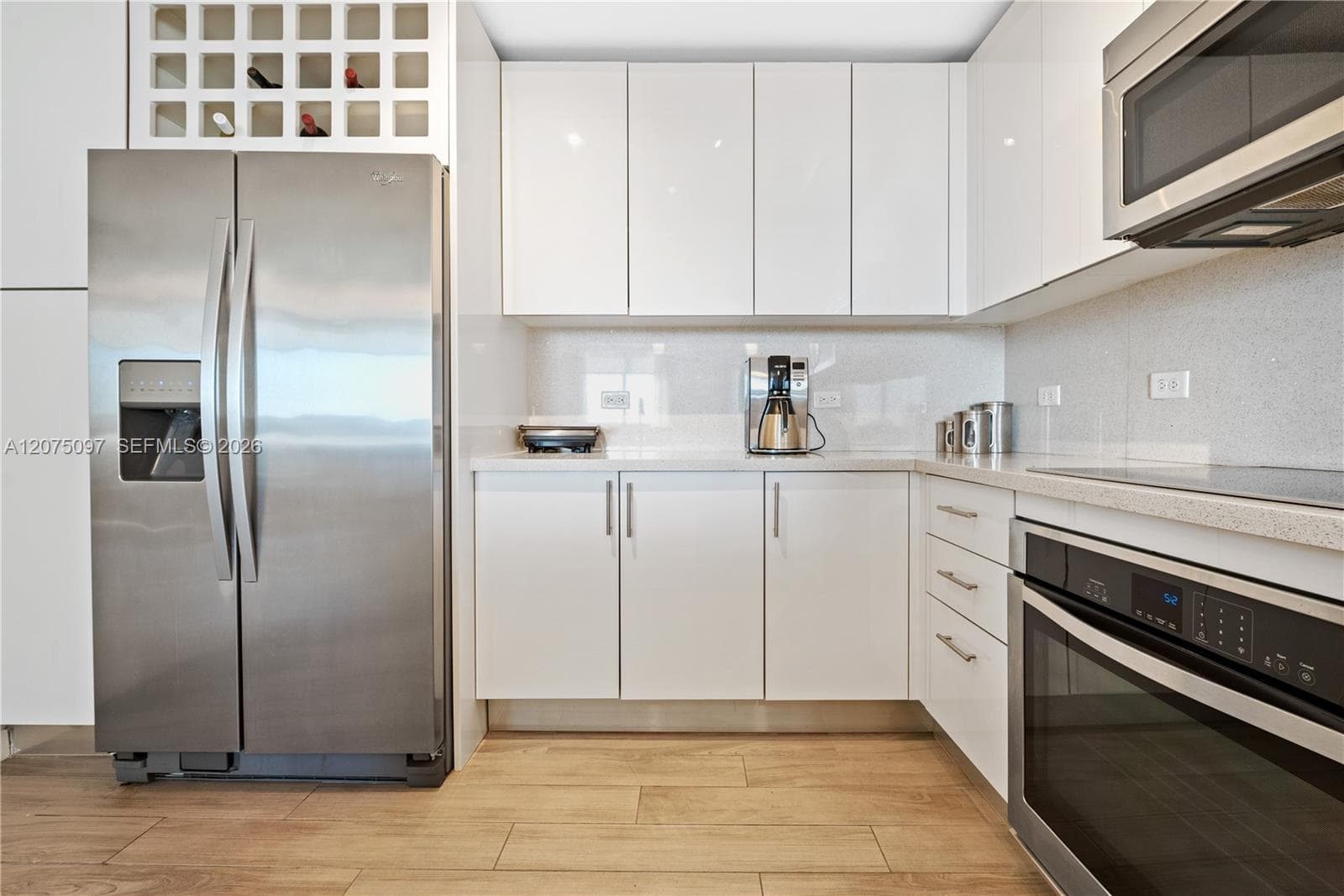 999 SW 1st Ave # 2504, Miami FL 33130 photo 4