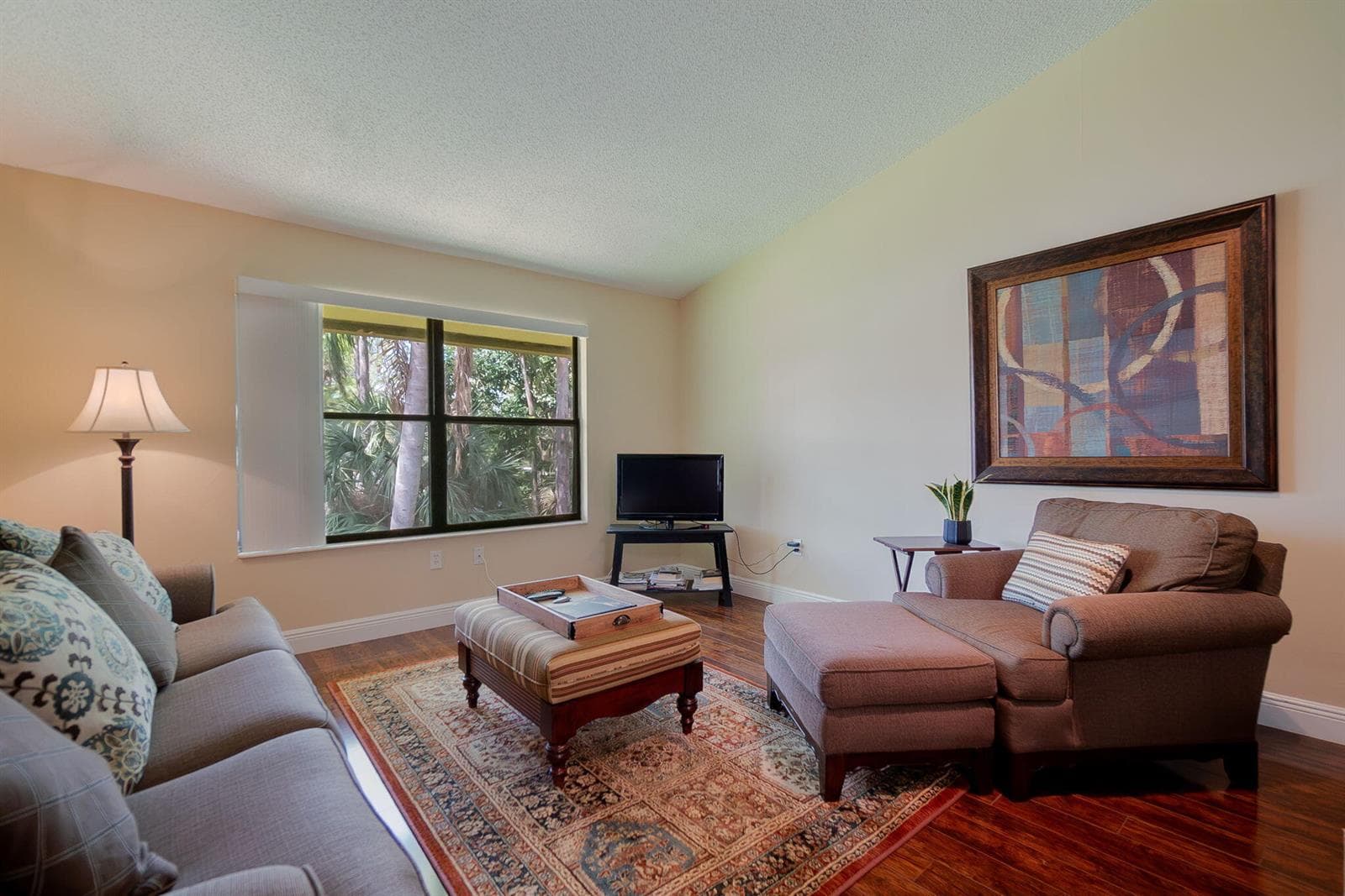 13095 Belhaven Court, Wellington FL 33414 photo 2