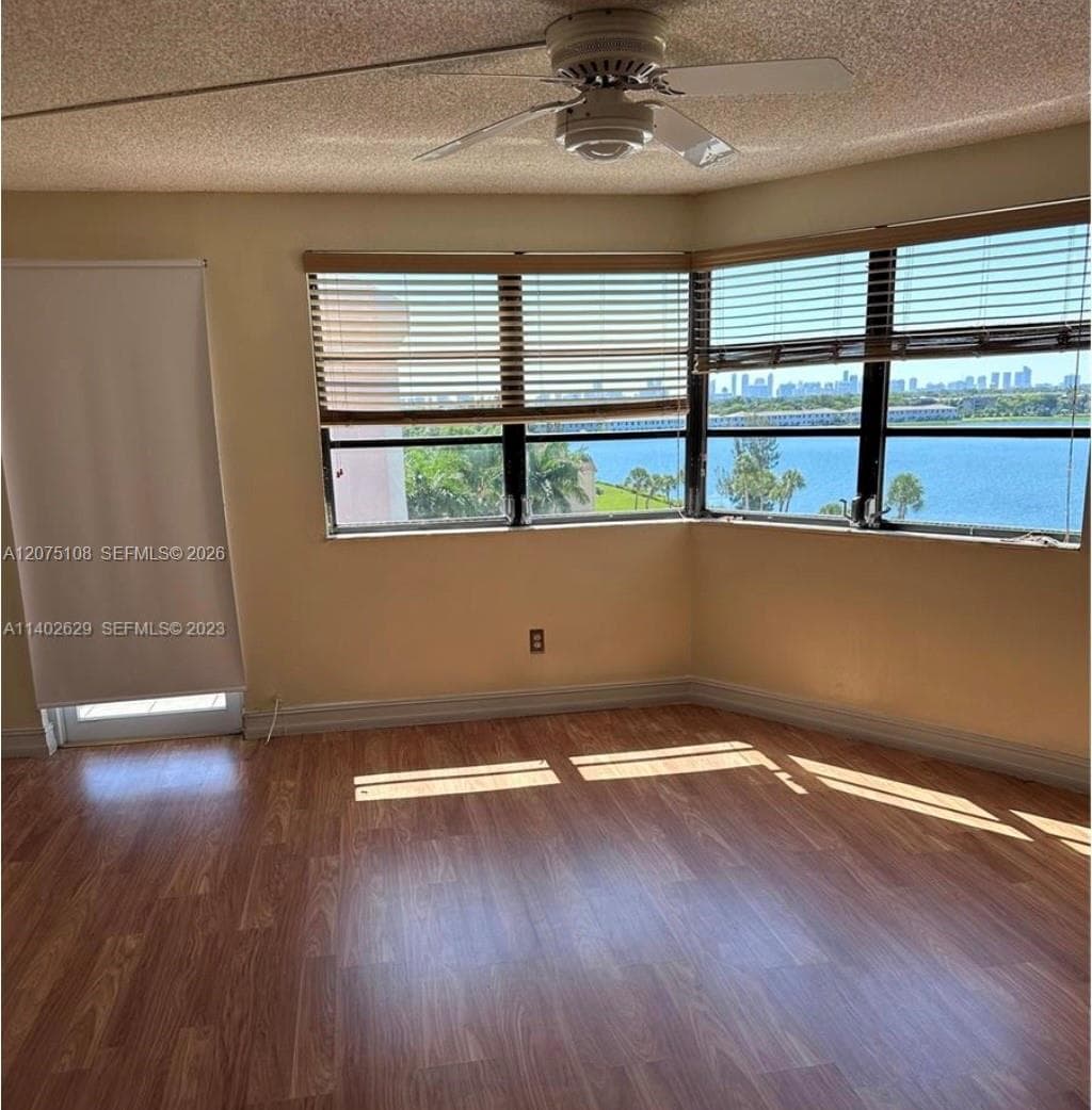 20850 San Simeon Way # 5, Miami FL 33179 photo 2