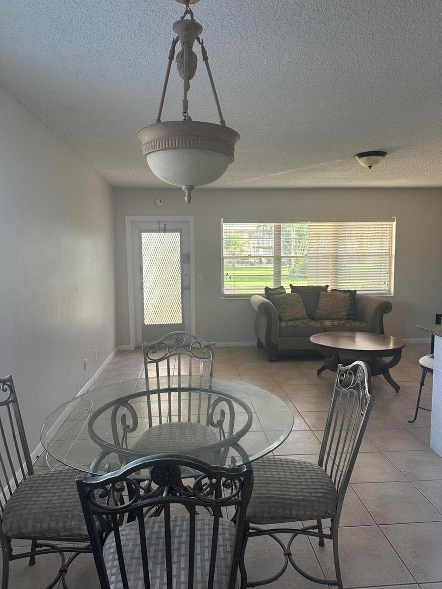 128 NORWICH F, West Palm Beach FL 33417 photo 2