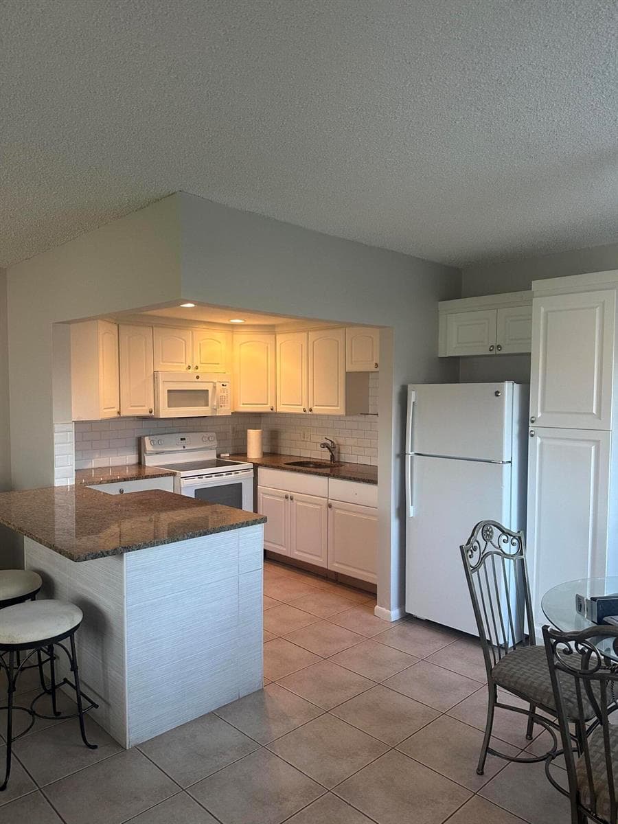 128 NORWICH F, West Palm Beach FL 33417 photo 5