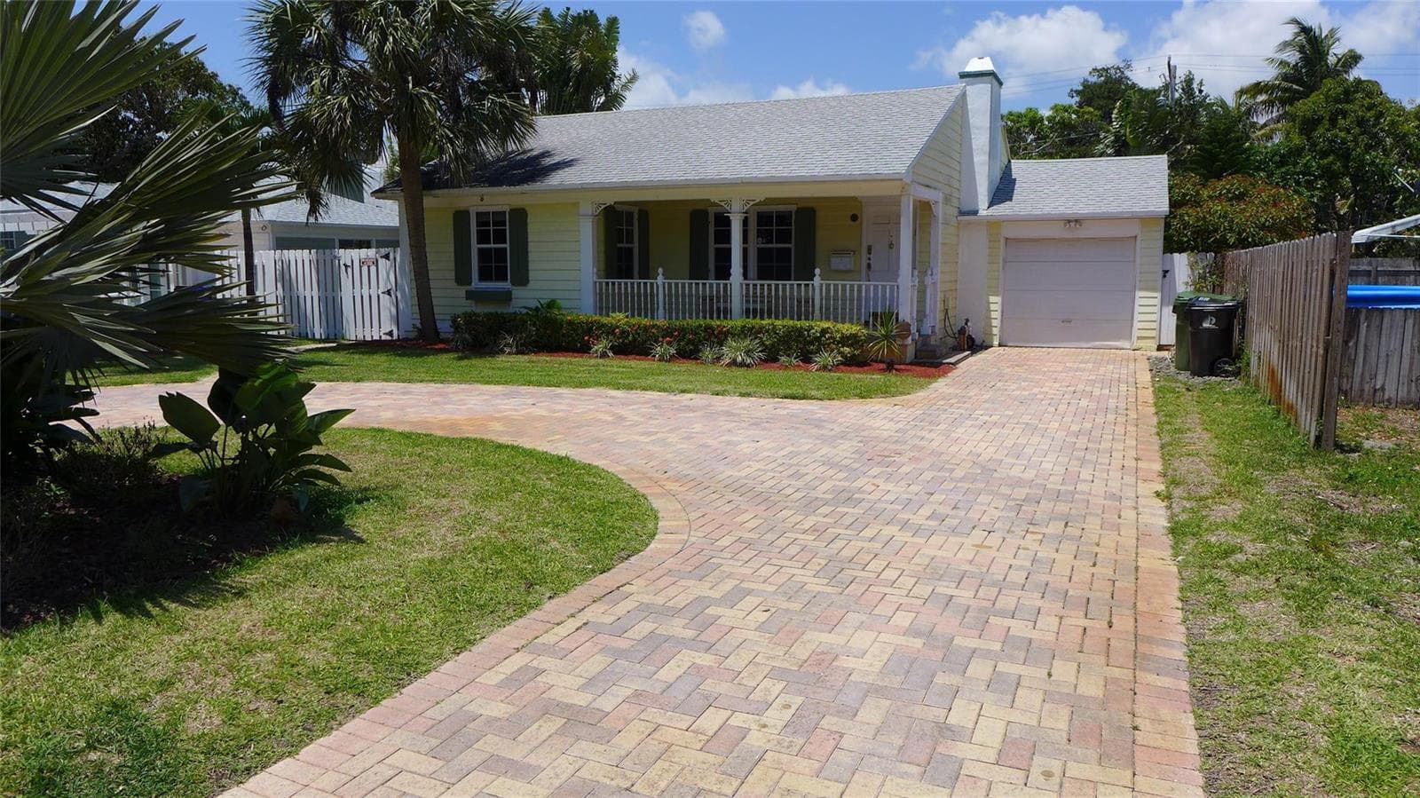 405 NE 12th Avenue, Fort Lauderdale FL 33301