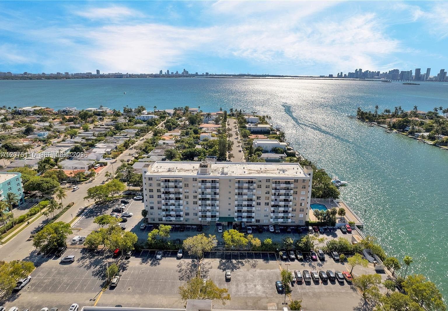1455 N Treasure Dr # H, North Bay Village FL 33141