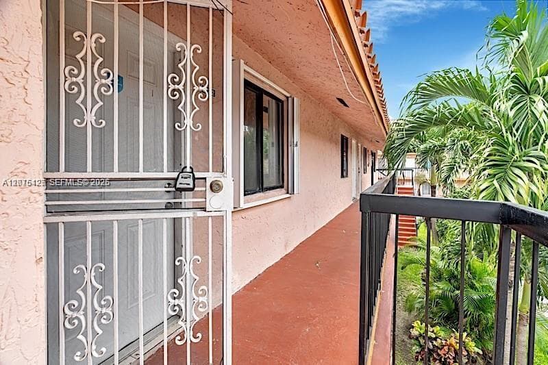 2194 W 60th St # 22212, Hialeah FL 33016 photo 2