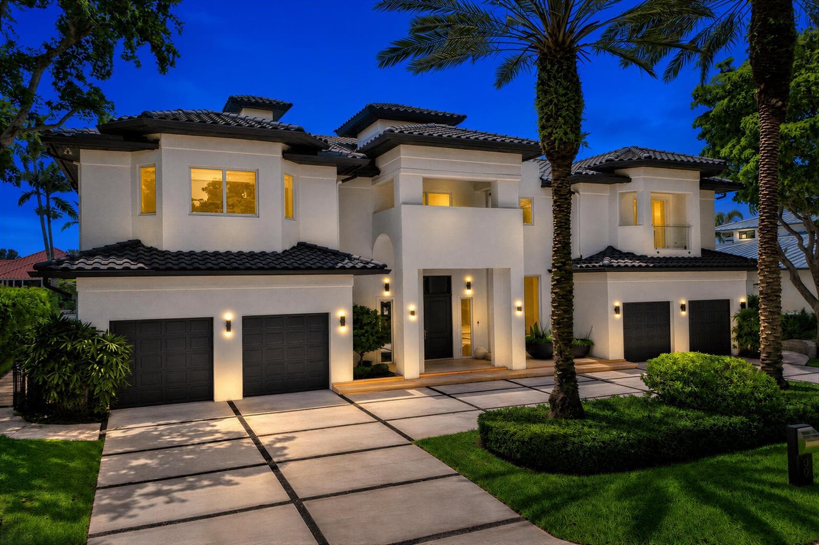 30 S COMPASS Drive, Fort Lauderdale FL 33308 photo 2