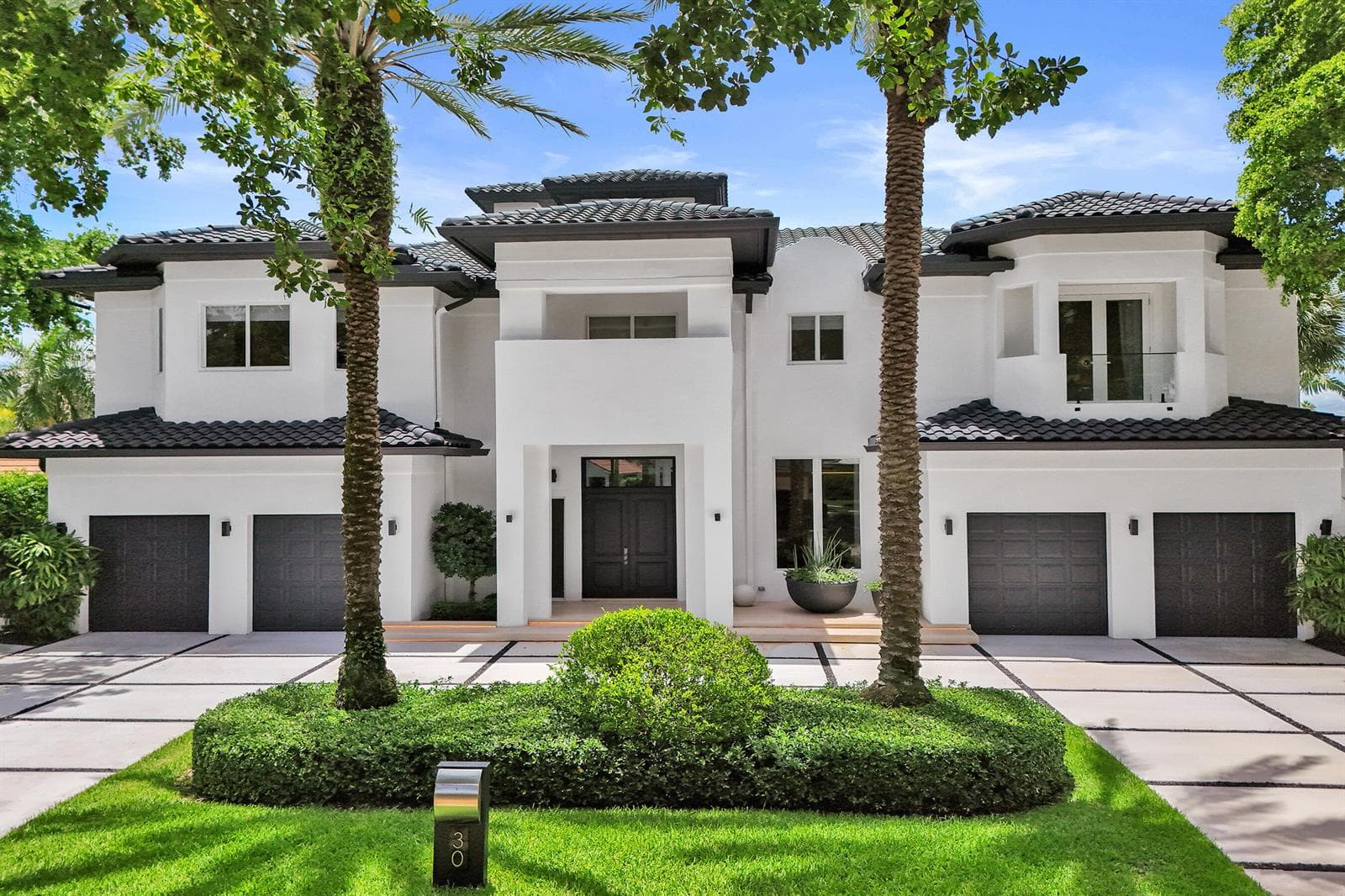 30 S COMPASS Drive, Fort Lauderdale FL 33308 photo 4