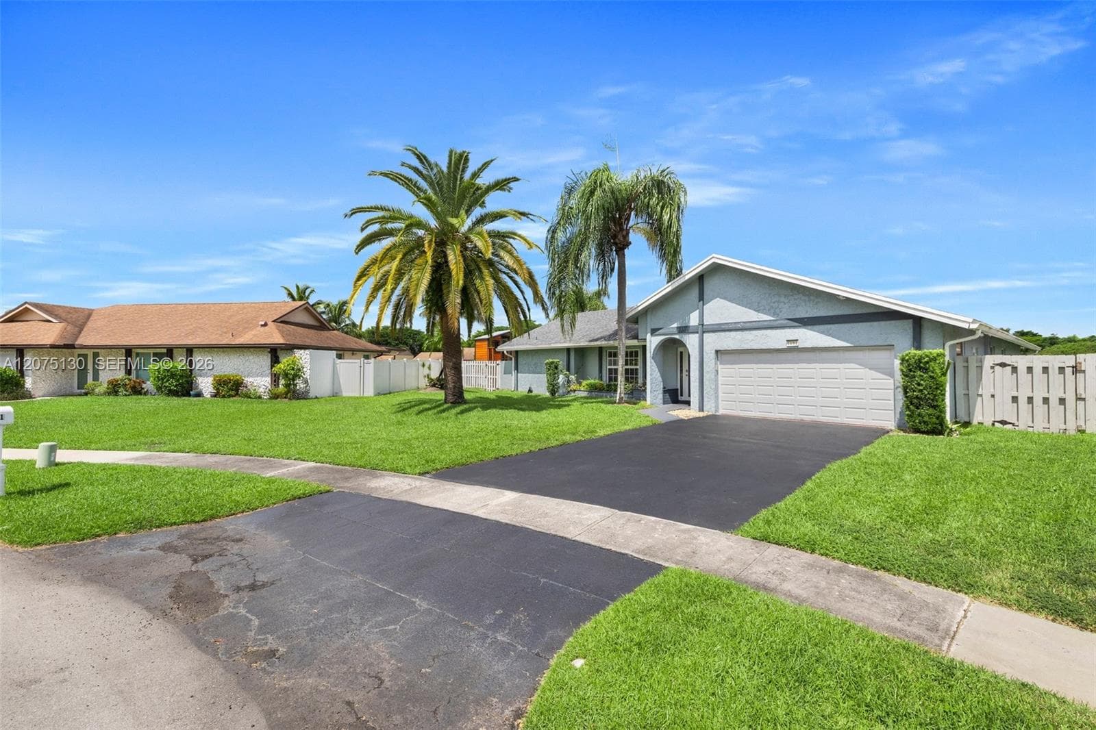 1151 NW 78th Ter, Plantation FL 33322 photo 3