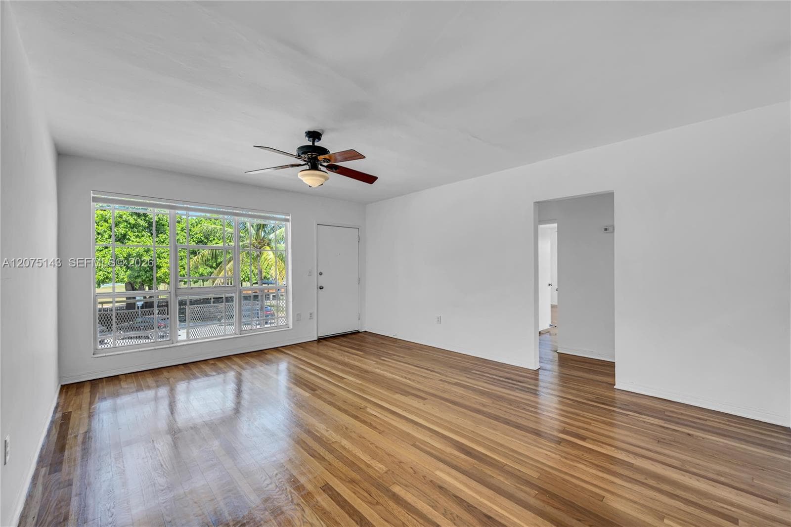 800 W 42nd St # 1B, Miami Beach FL 33140 photo 3