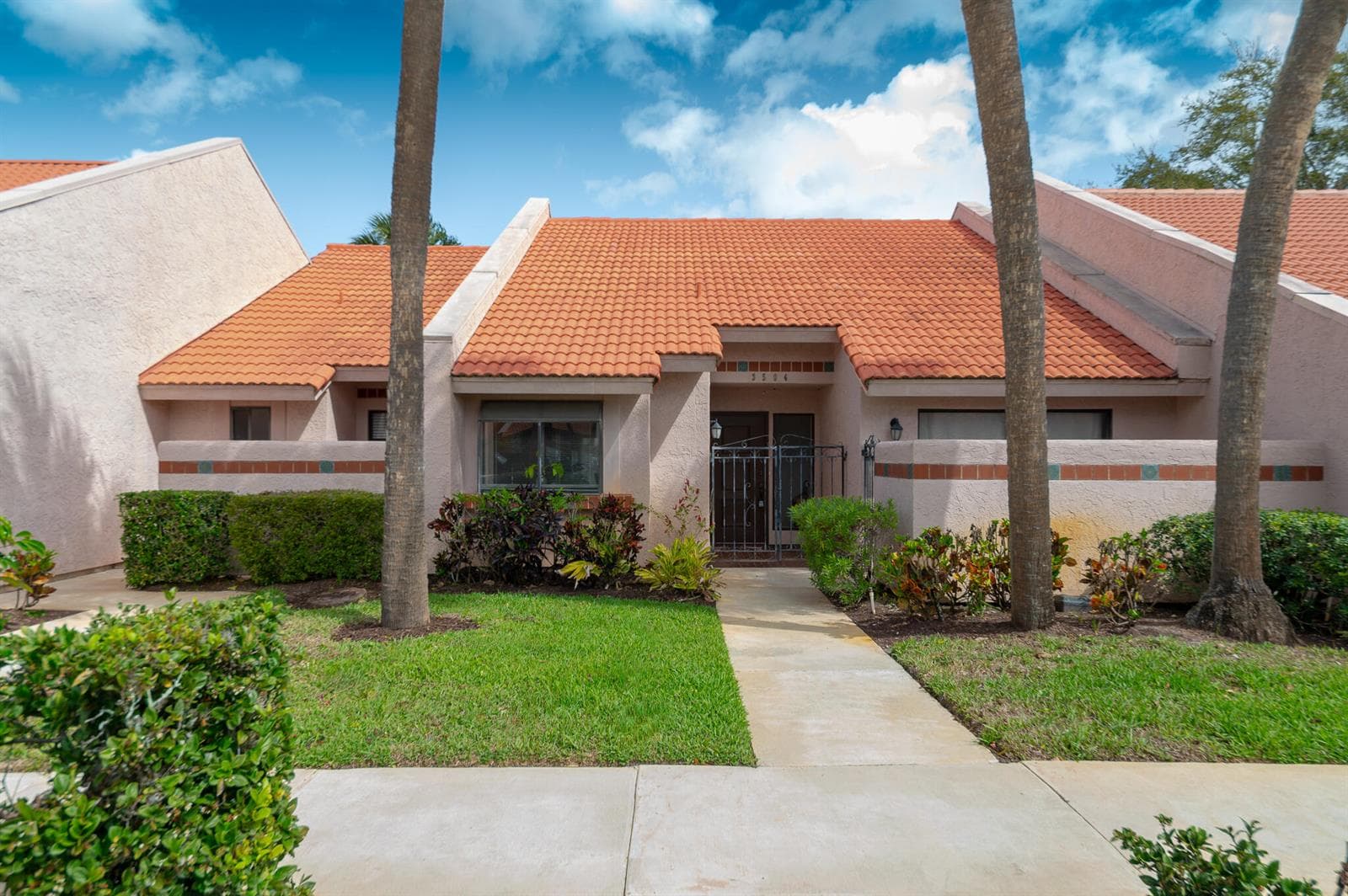 3504 SE SANDPIPER Circle, Port St. Lucie FL 34952 photo 2