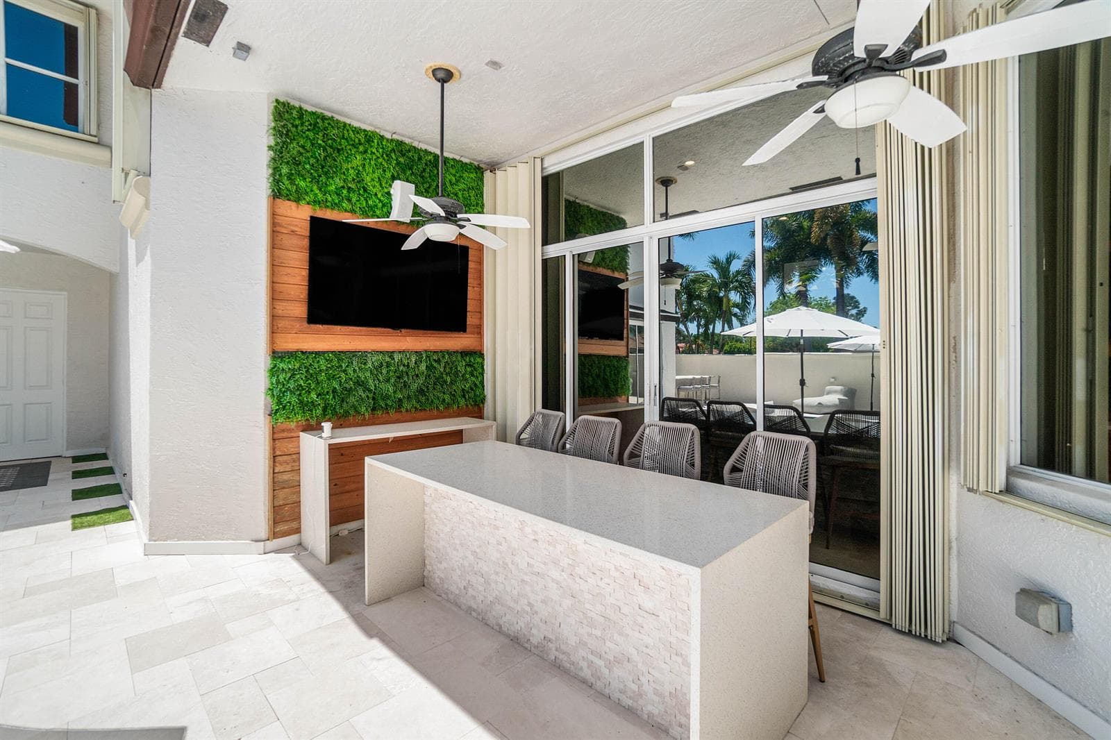 18715 Ocean Mist Drive, Boca Raton FL 33498 photo 2