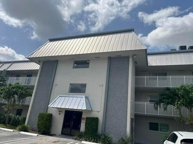 2960 RIVERSIDE Drive # 2, Coral Springs FL 33065