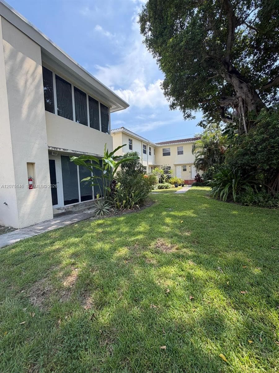 736 NE 92nd St # 2K, Miami Shores FL 33138 photo 2