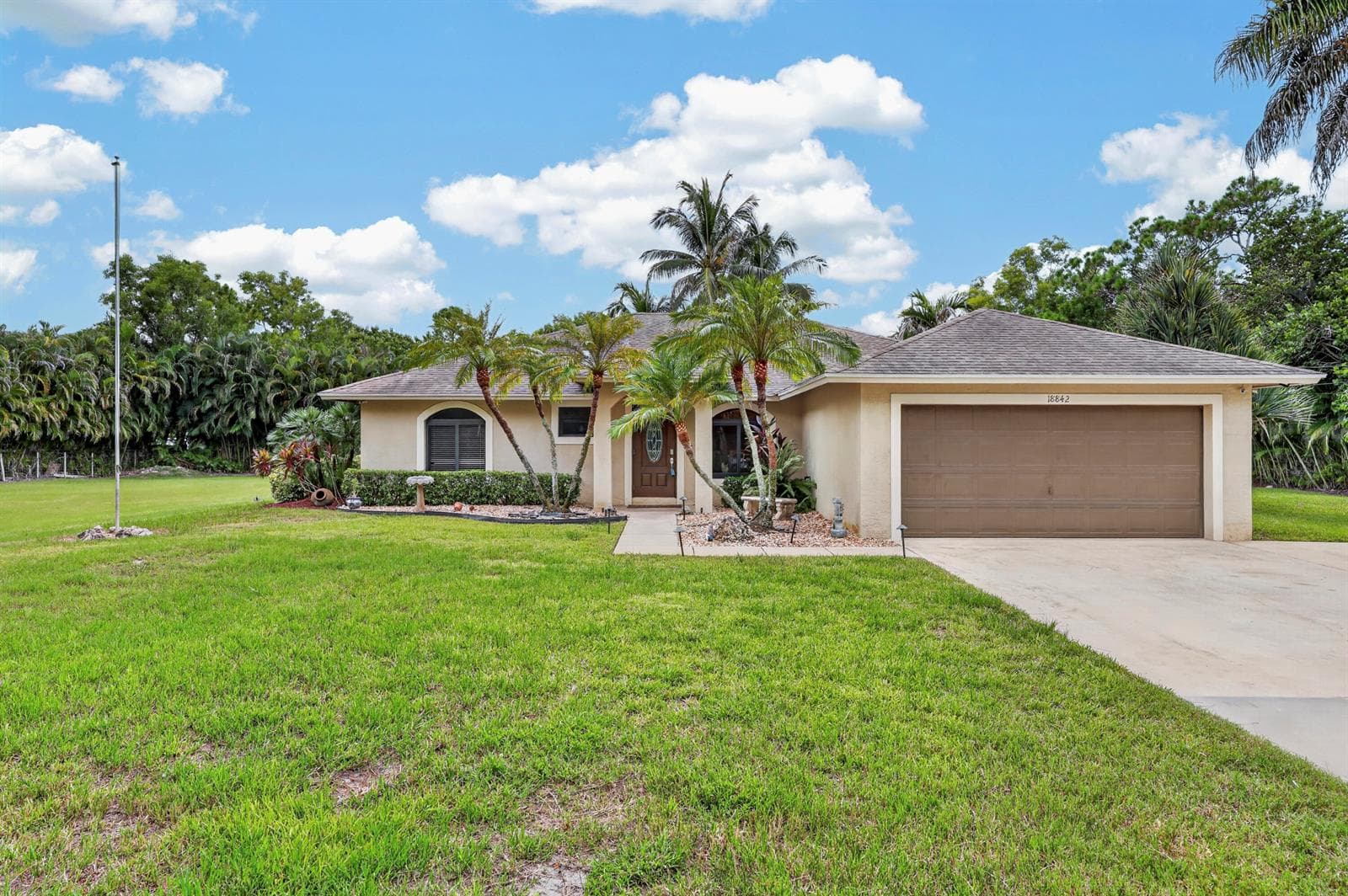 18842 91st Place N, Loxahatchee FL 33470