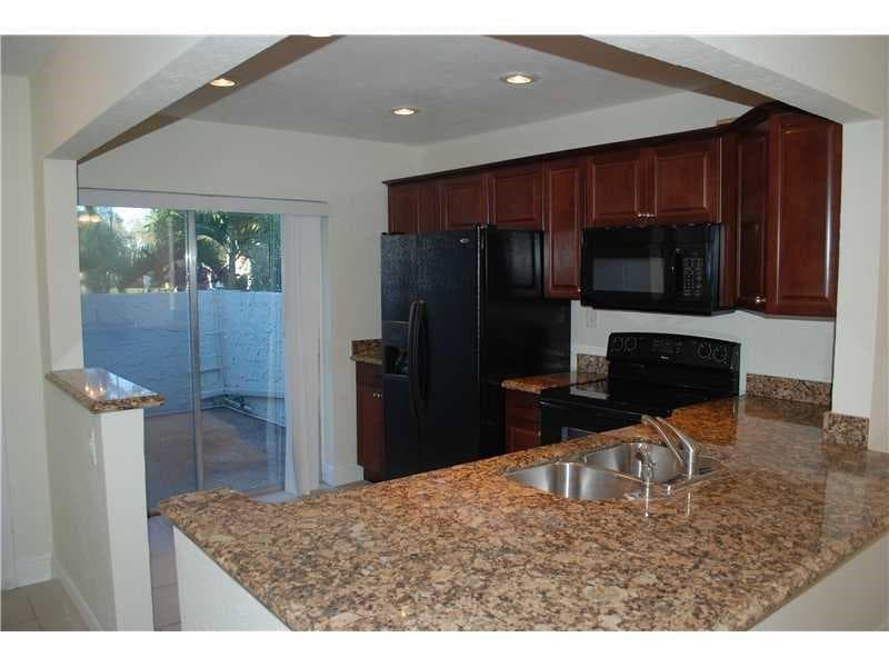 6557 NW 99th Avenue, Tamarac FL 33321 photo 3