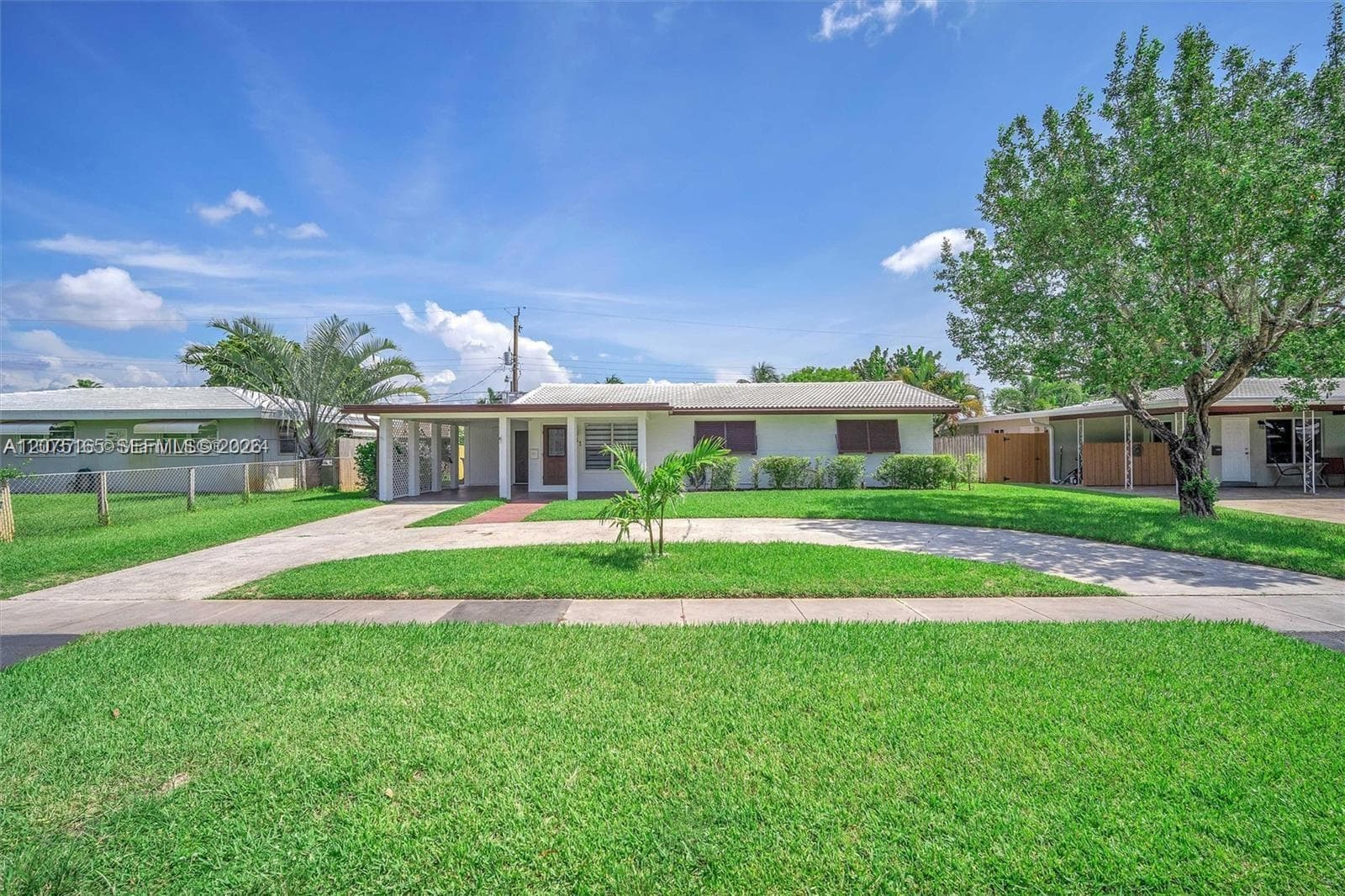 741 NE 8th St, Pompano Beach FL 33060 photo 4