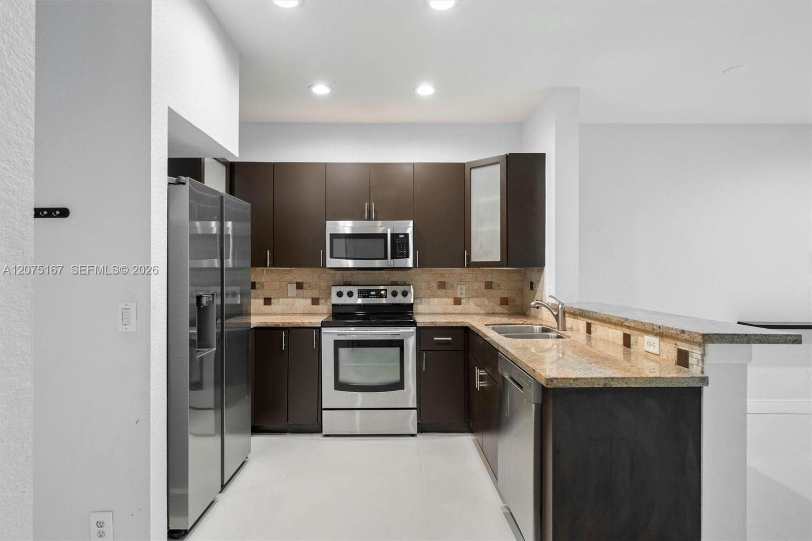 3810 Tree Top Dr, Weston FL 33332 photo 4