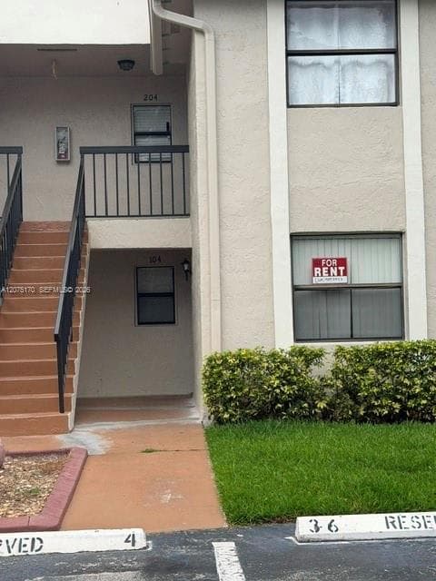 9704 Hammocks Blvd # 104, Miami FL 33196 photo 2