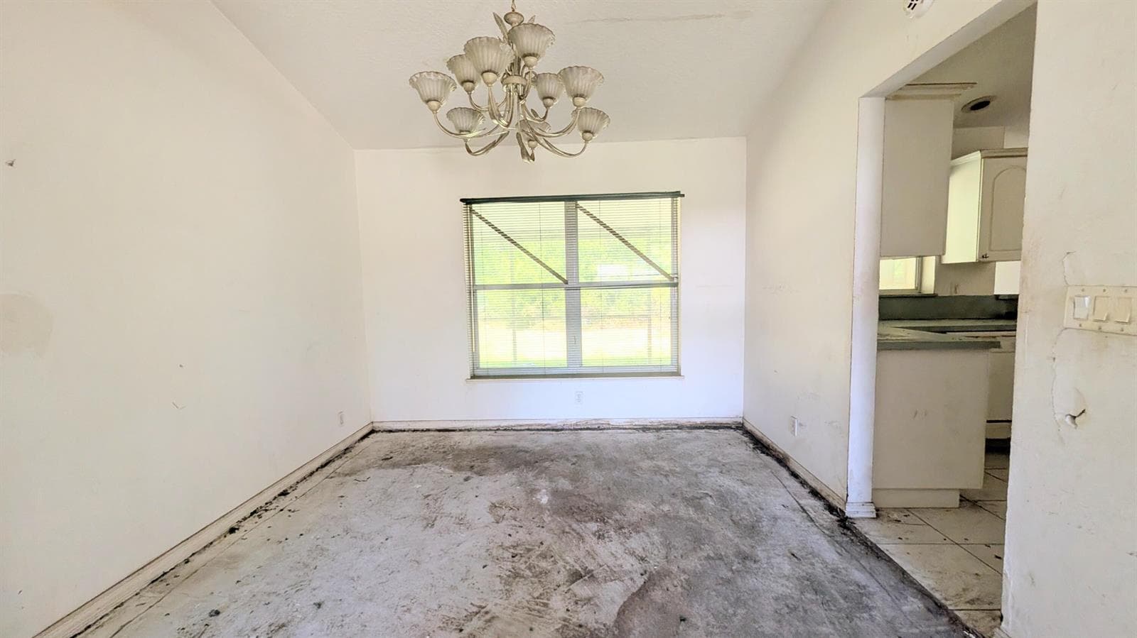 2501 Iroquois Avenue, Fort Pierce FL 34946 photo 4