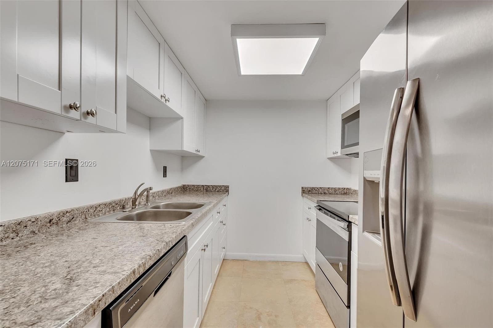 2560 S Tigertail Ave # 10, Miami FL 33133 photo 4
