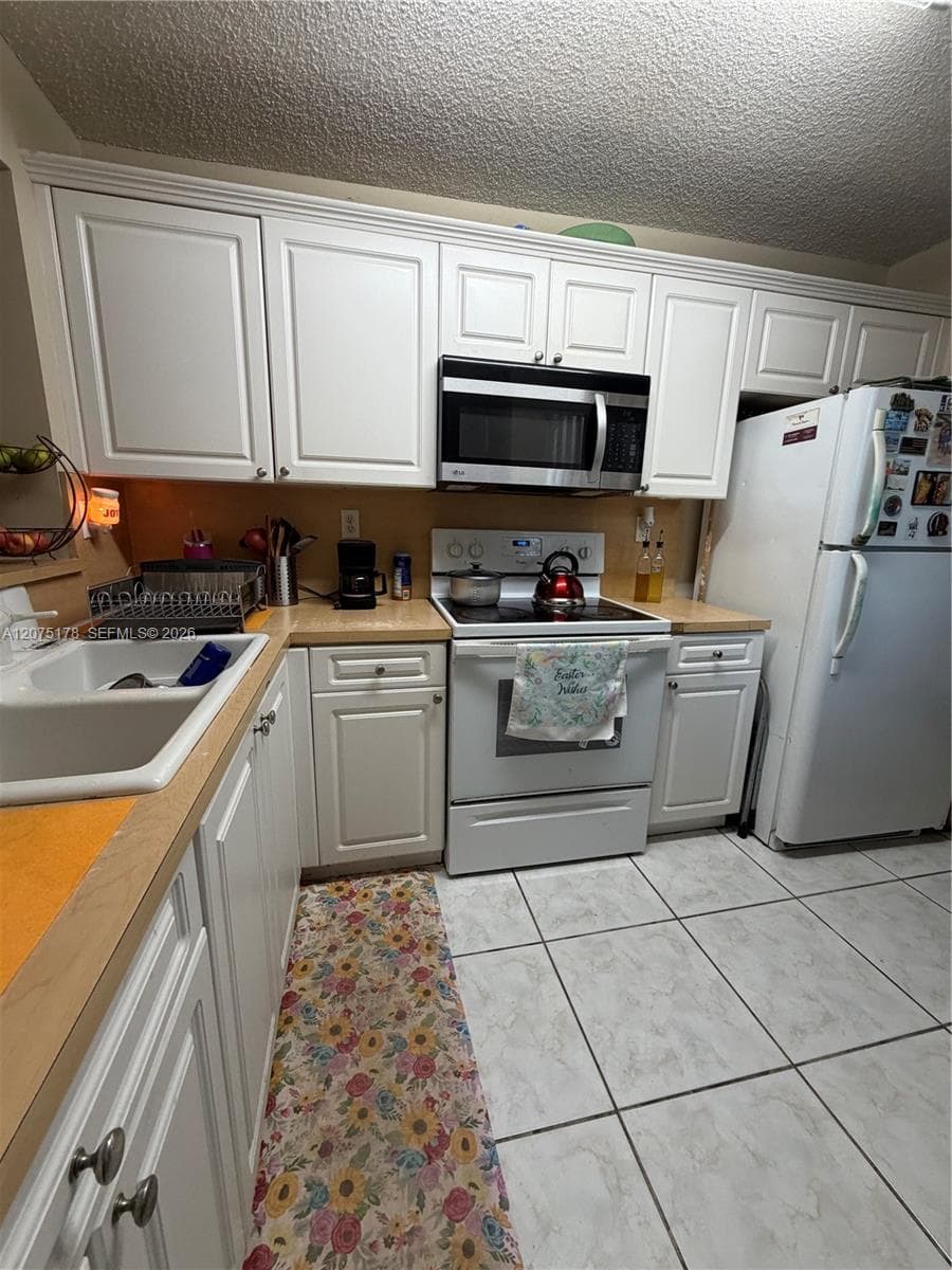 15771 SW 137th Ave # 201, Miami FL 33177 photo 4