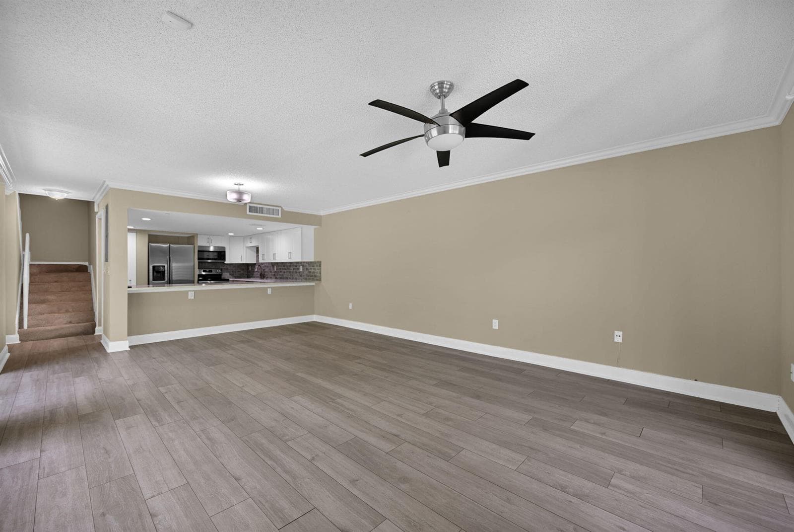 544 NW 98TH Avenue, Plantation FL 33324 photo 3