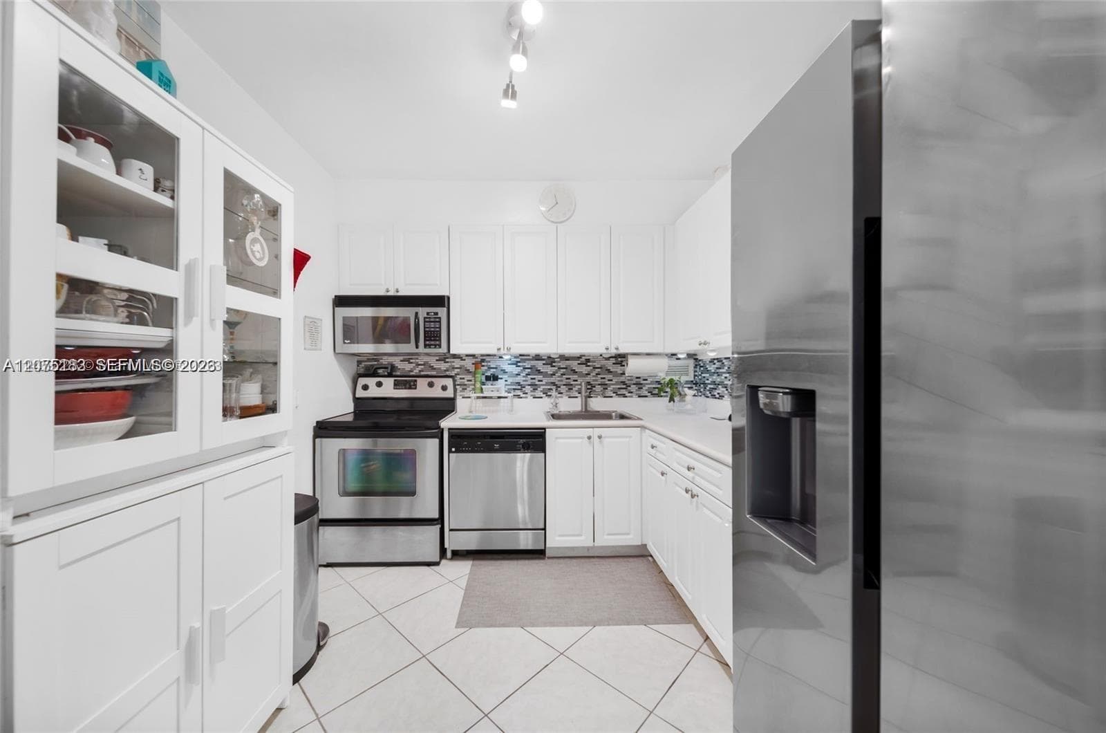 1455 N Treasure Dr # 6A, North Bay Village FL 33141 photo 5