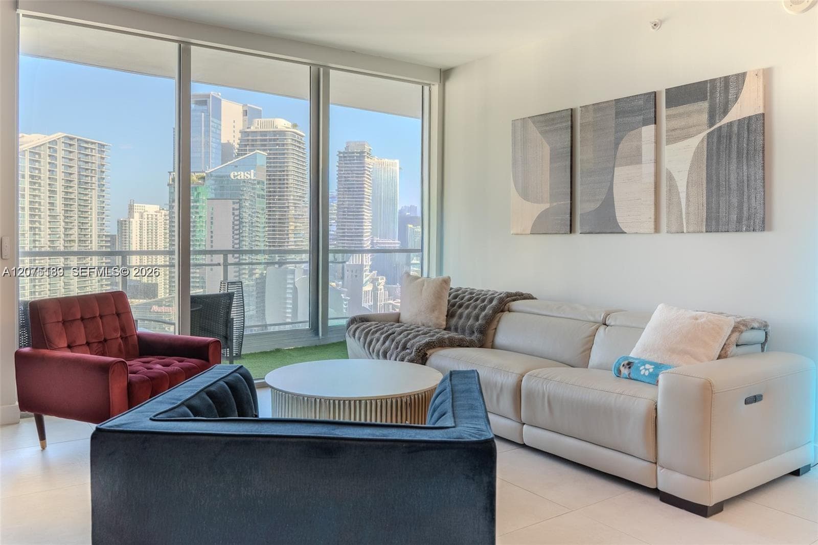 90 SW 3RD STREET # 1, Miami FL 33130 photo 2