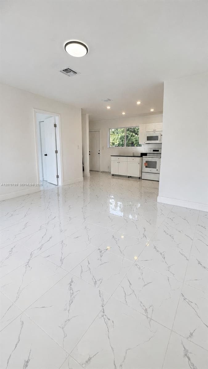 901 NW 116th St # 0, Miami FL 33168 photo 5
