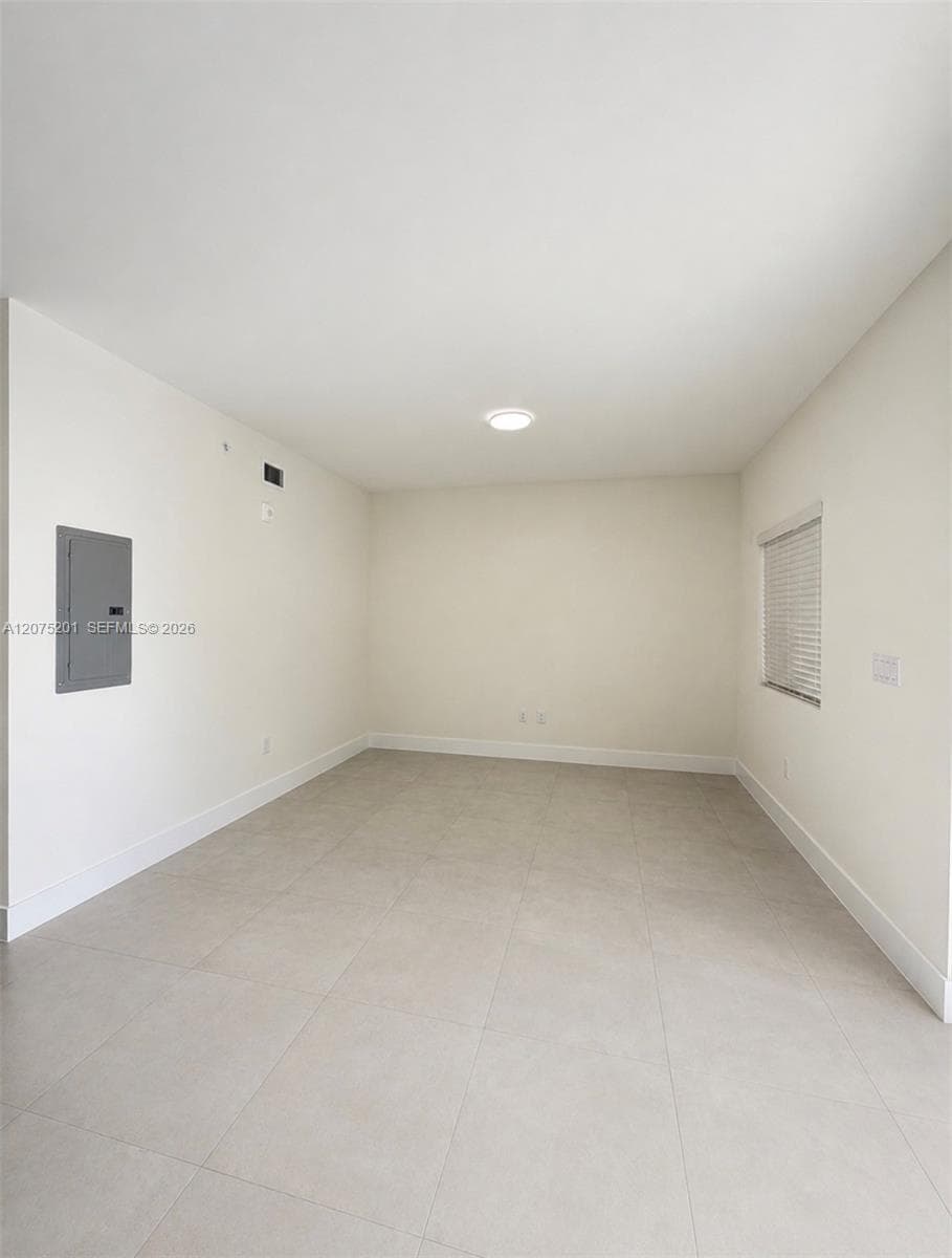 310 E 7th St # 203, Hialeah FL 33010 photo 4