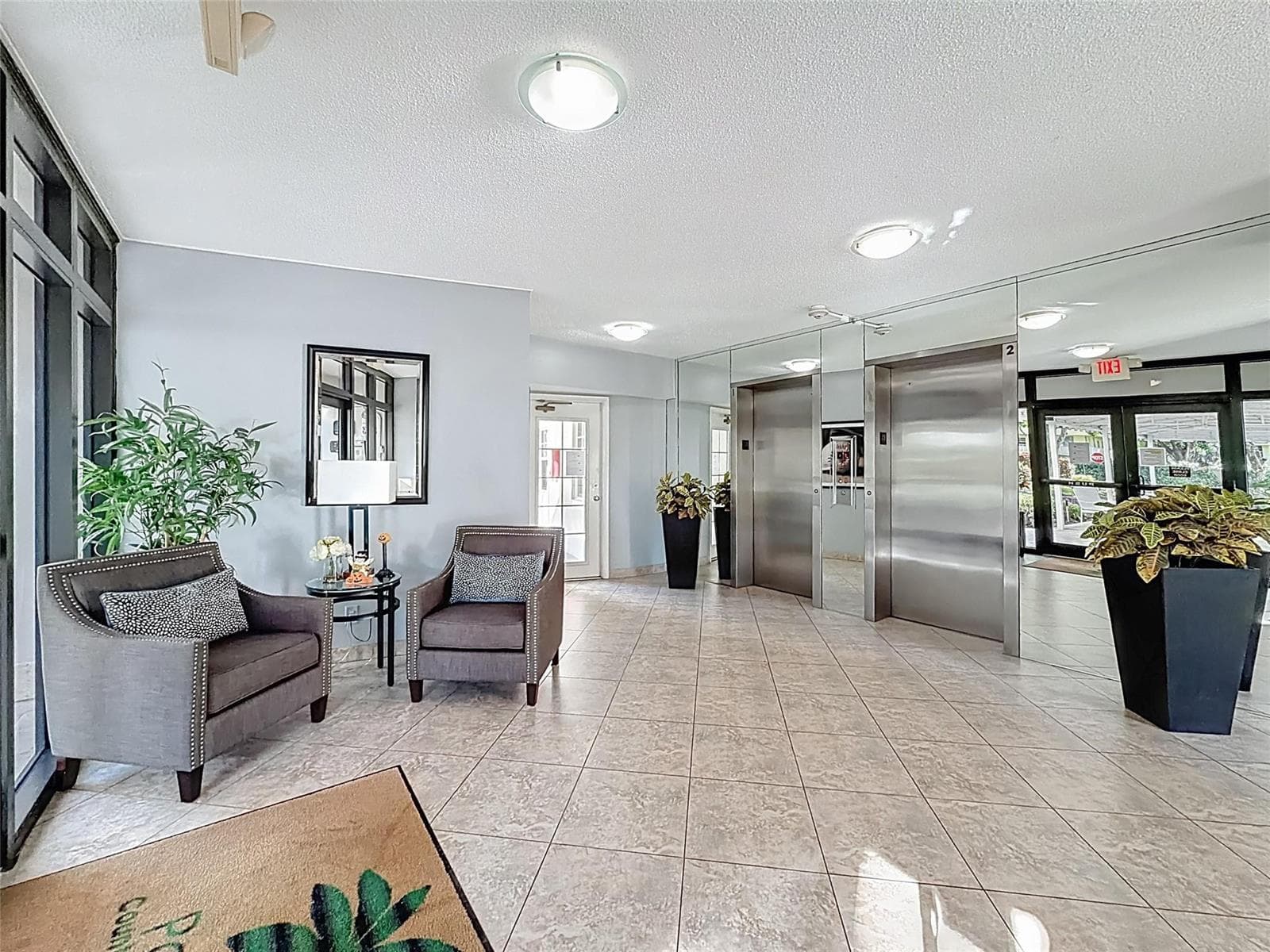 545 Oaks Lane # 410, Pompano Beach FL 33069 photo 4