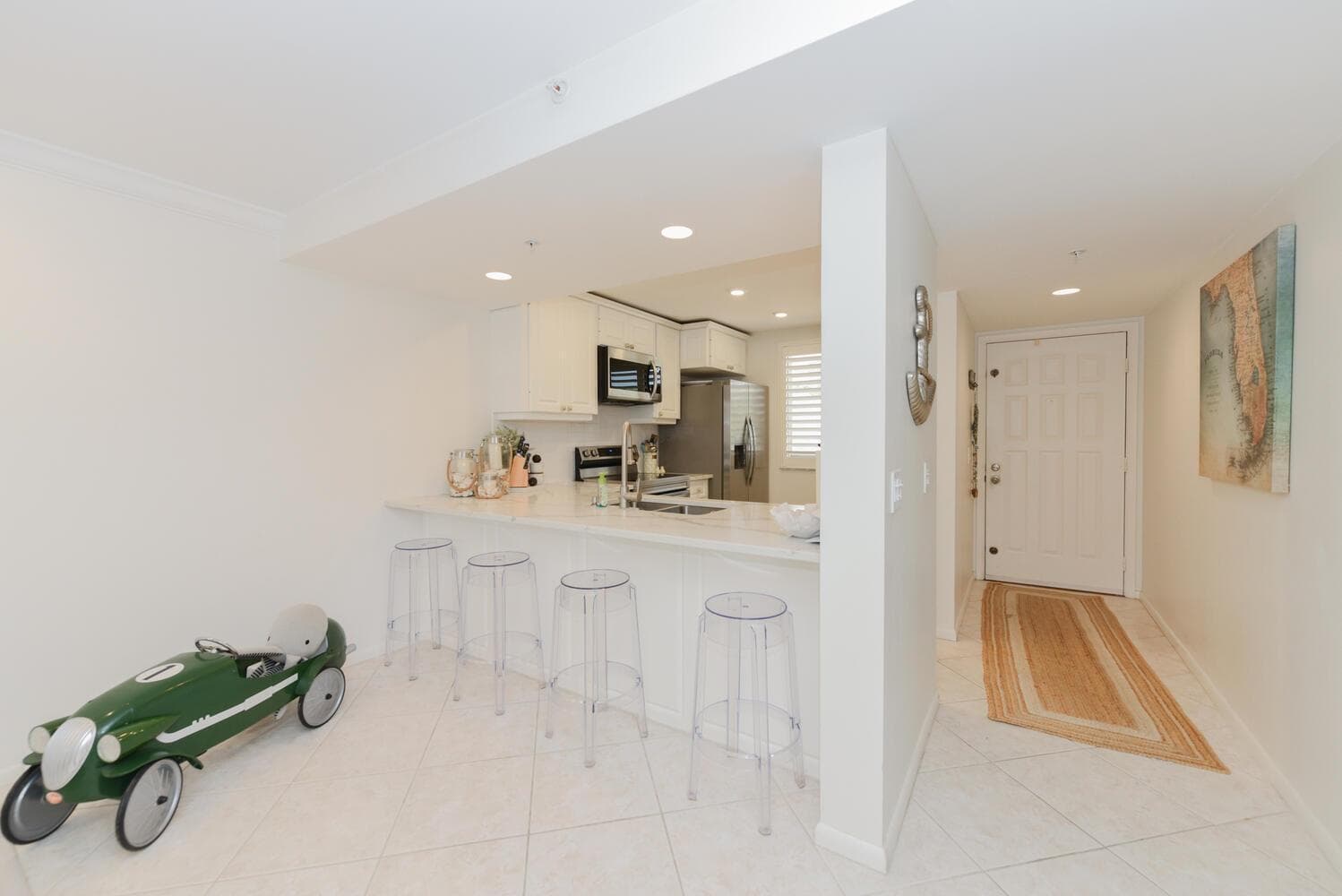 2301 Marina Isle Way # 203, Jupiter FL 33477