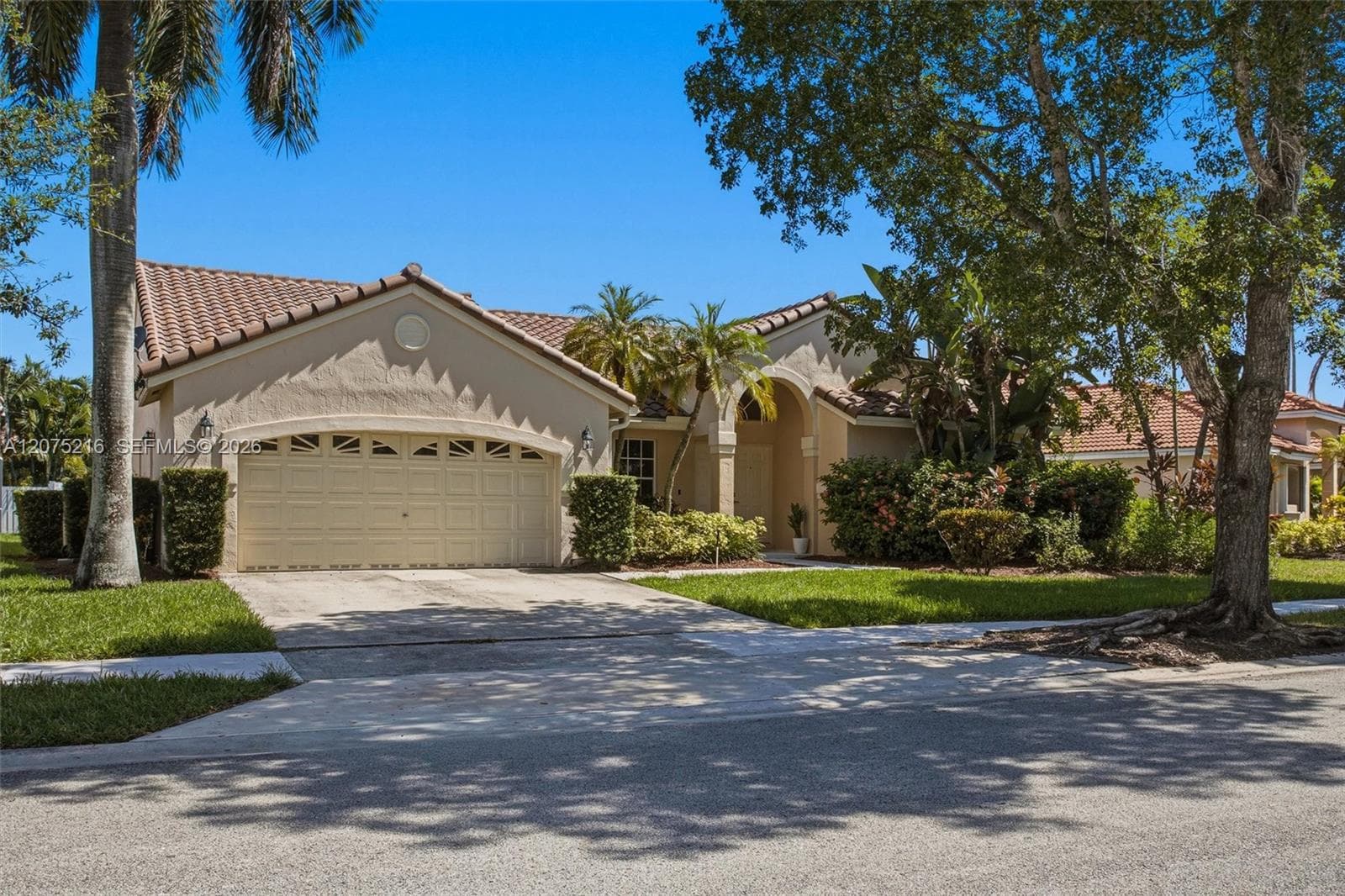 609 Verona Pl, Weston FL 33326 photo 2