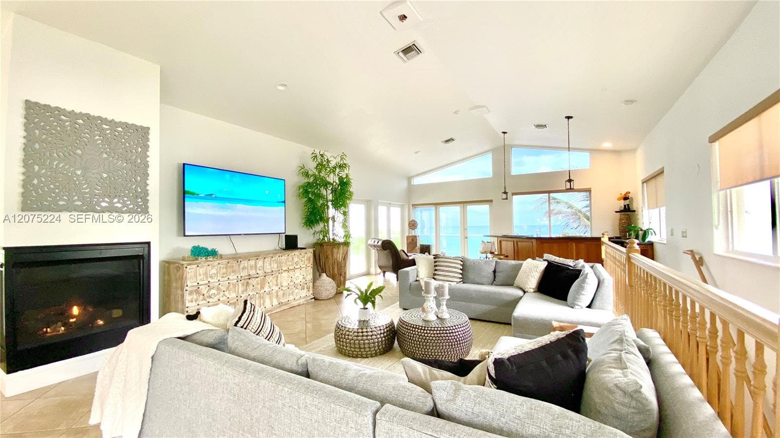 302 Balboa St # 0, Hollywood FL 33019 photo 2