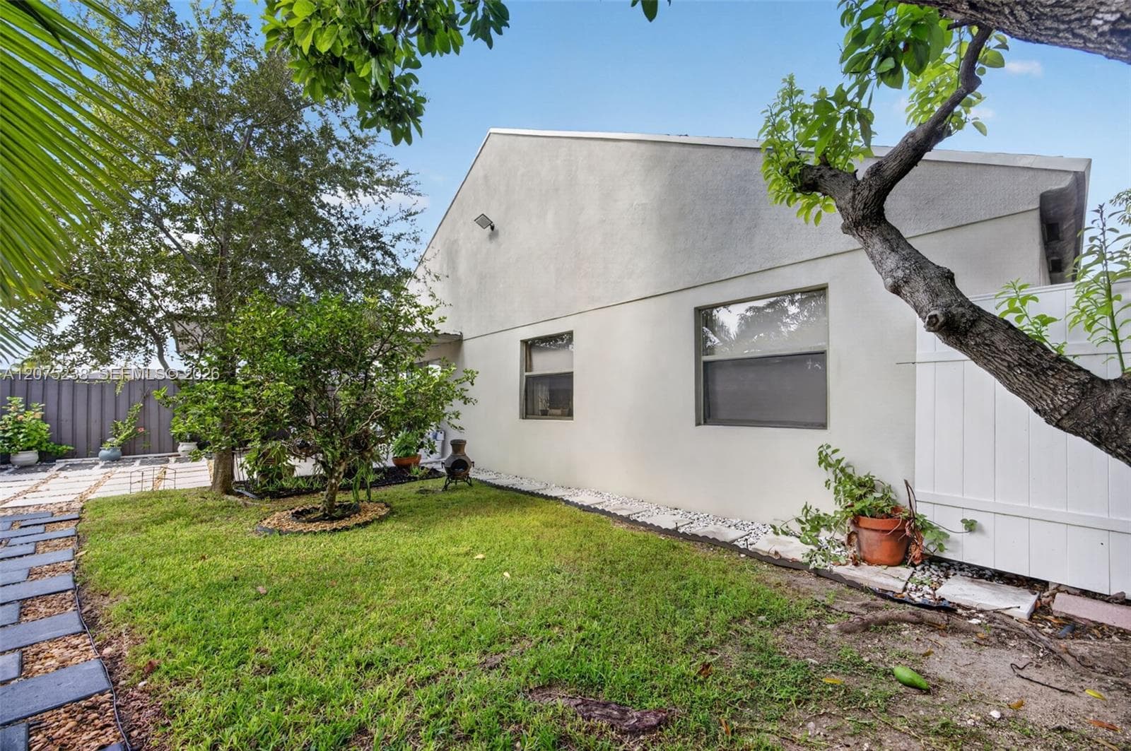 15401 SW 144th Ave, Miami FL 33177 photo 5