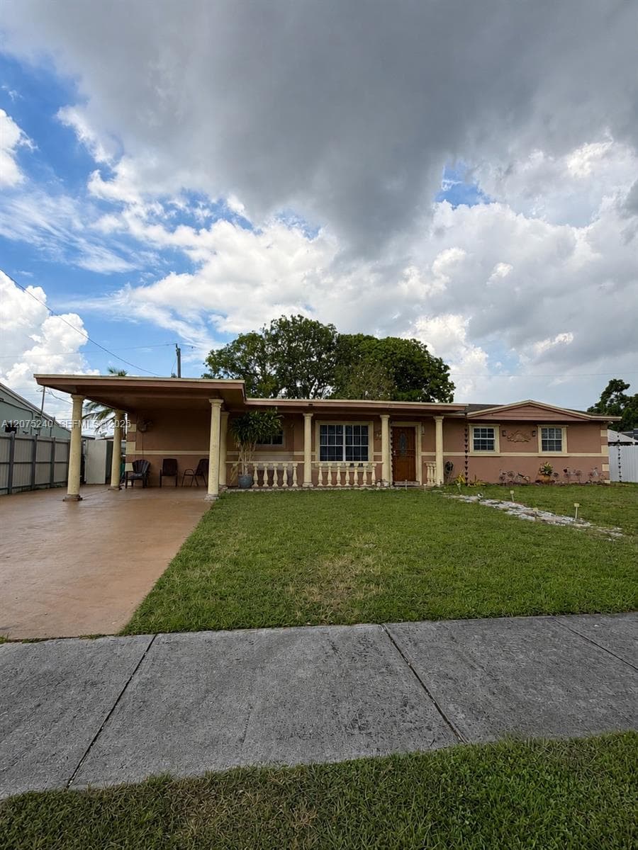 4441 NW 173rd Dr, Miami Gardens FL 33055