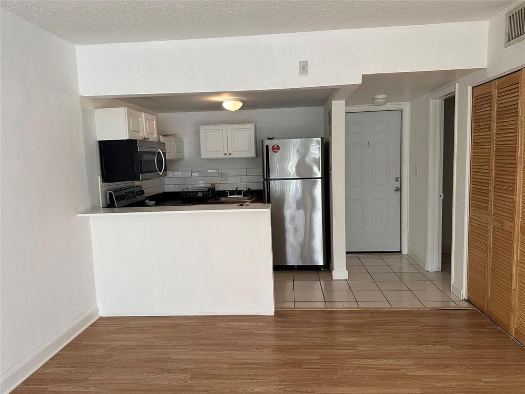 101 SE 6TH Avenue # 11, Pompano Beach FL 33060 photo 4