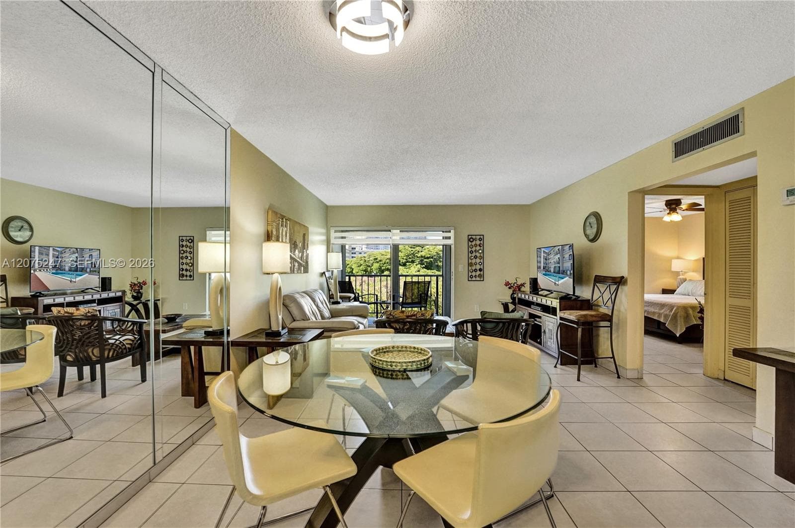 201 178th Dr # 403, Sunny Isles Beach FL 33160 photo 4