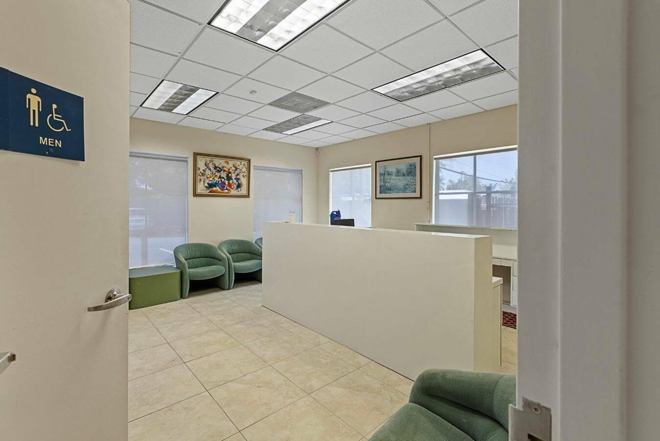 100 E COMMERCIAL Boulevard, Oakland Park FL 33334 photo 2