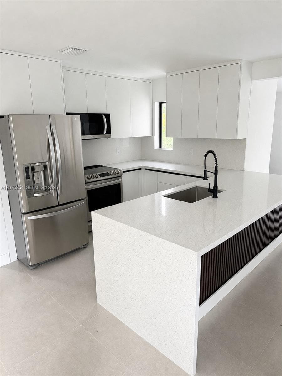 544 NW 12th St, Homestead FL 33030 photo 3